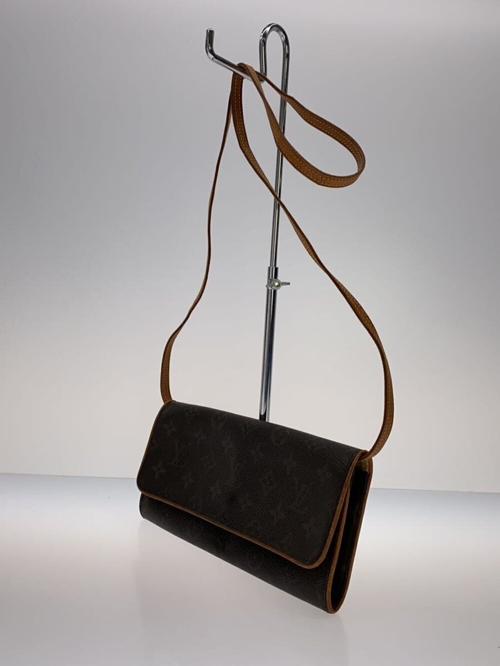 Louis Vuitton Monogram Twin Pochette Brown Canvas Brown